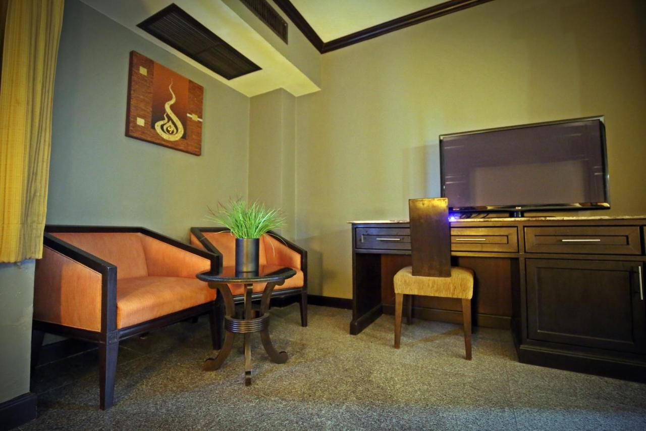 Hotel The Euro Grande Bangkok
