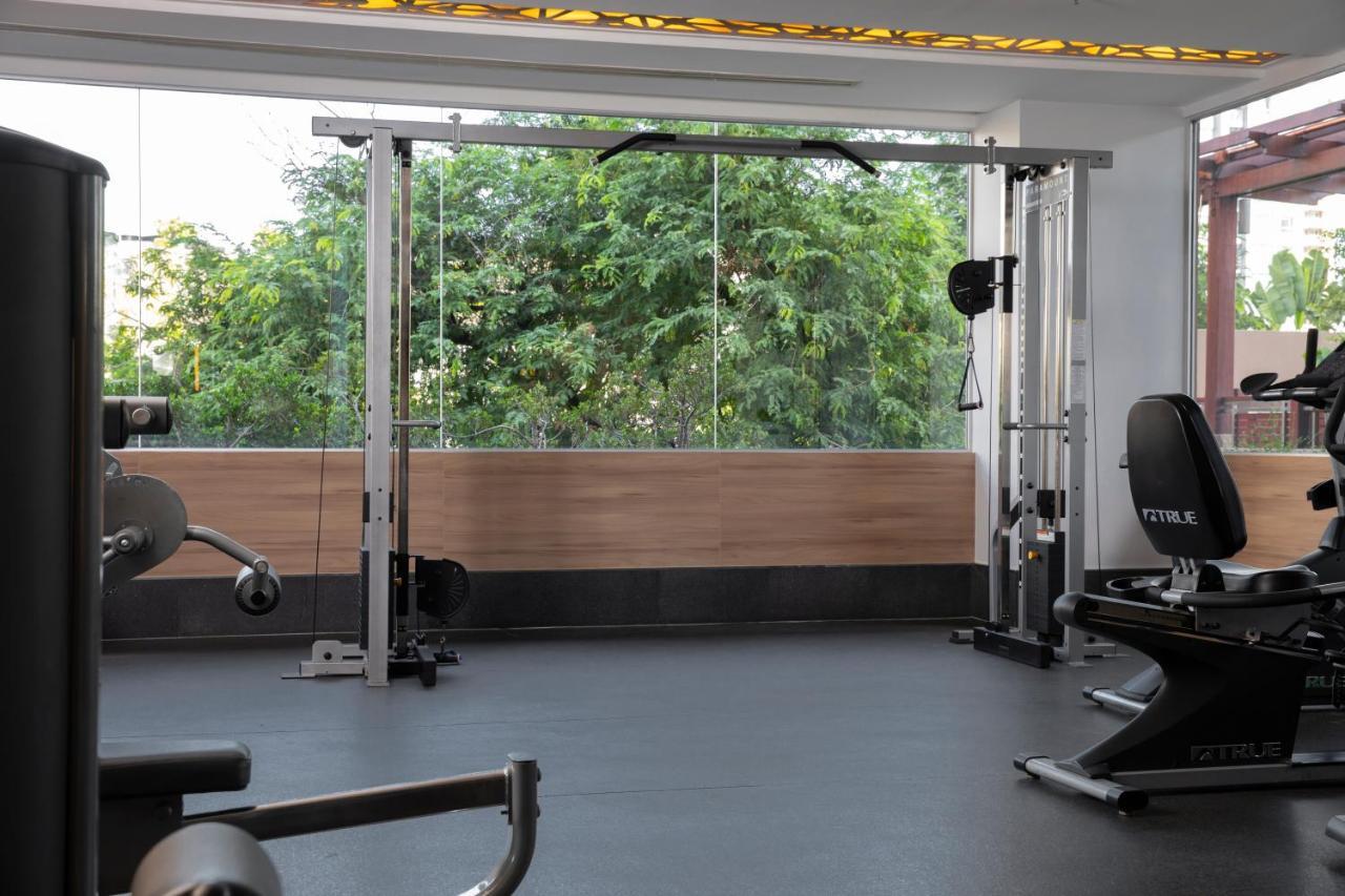 Hotel Adelphi Grande Sukhumvit 4*