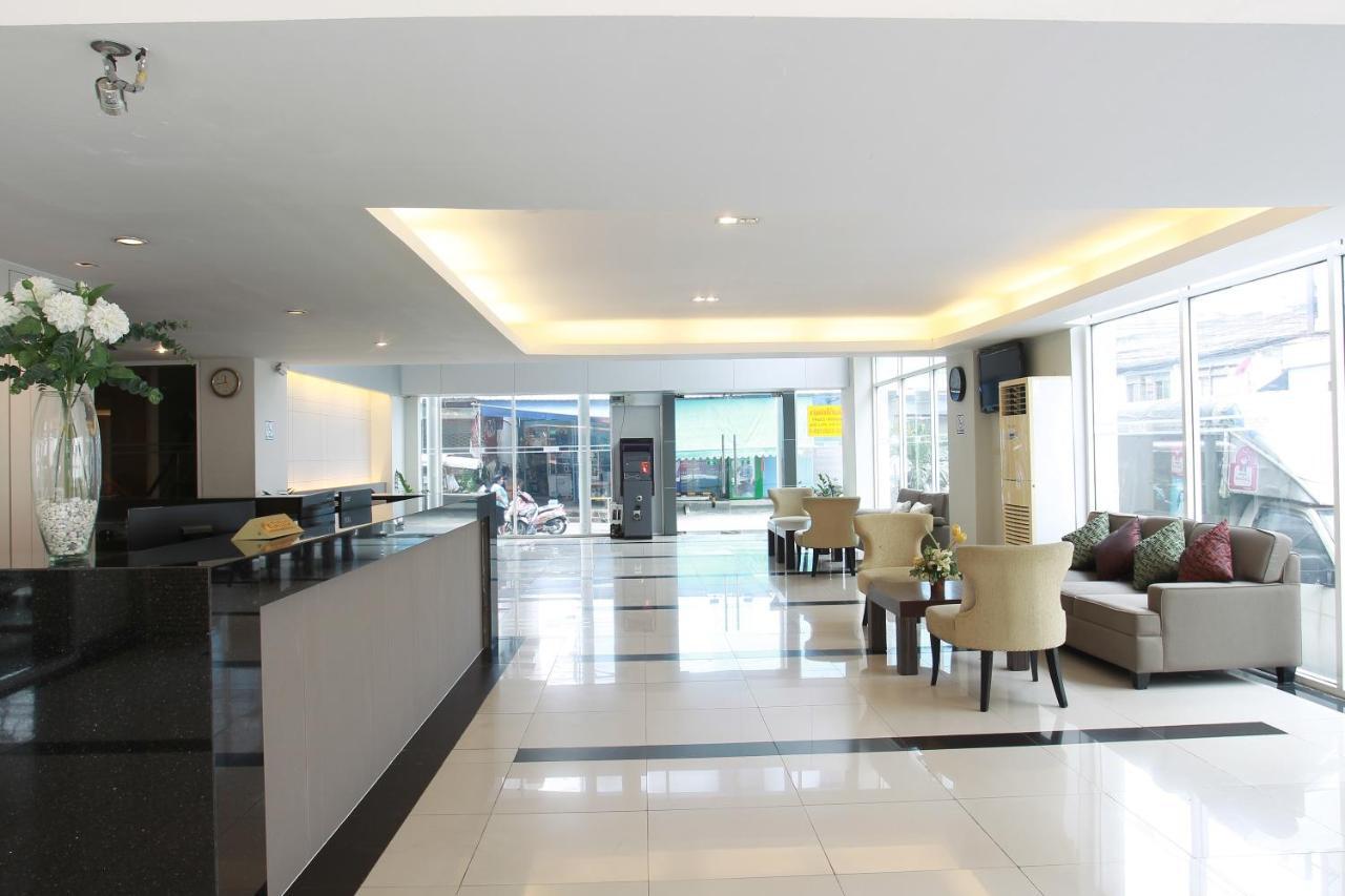 Lee Garden Hotel 4*