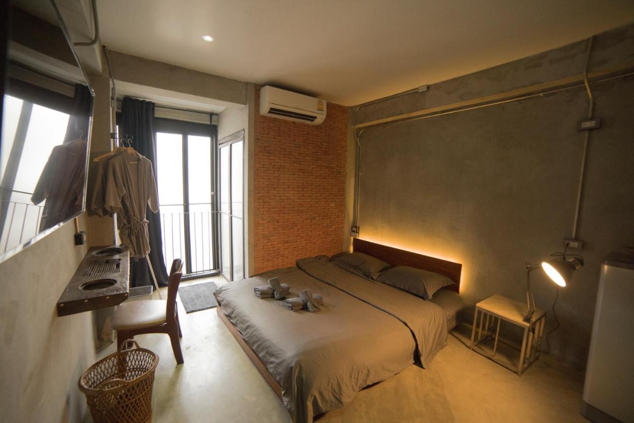 Banya Huaikhwang *