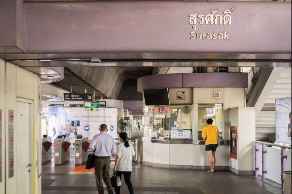 P3 Silom Large 2beds Full Kitchen Wifi 4-6pax Apartment *