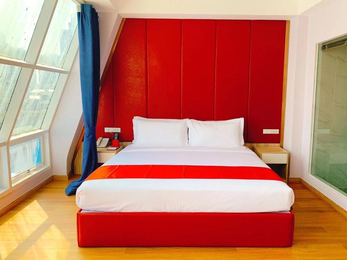 Hotel Sapphire Silom 5*