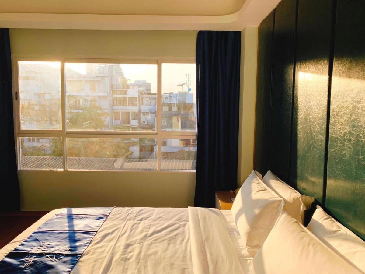 Sapphire Silom Hotel Banguecoque