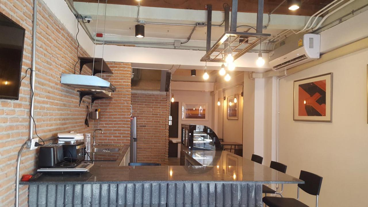 Haus Sathorn 11 3*