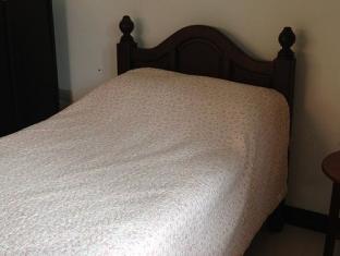 Primrose Place 2*