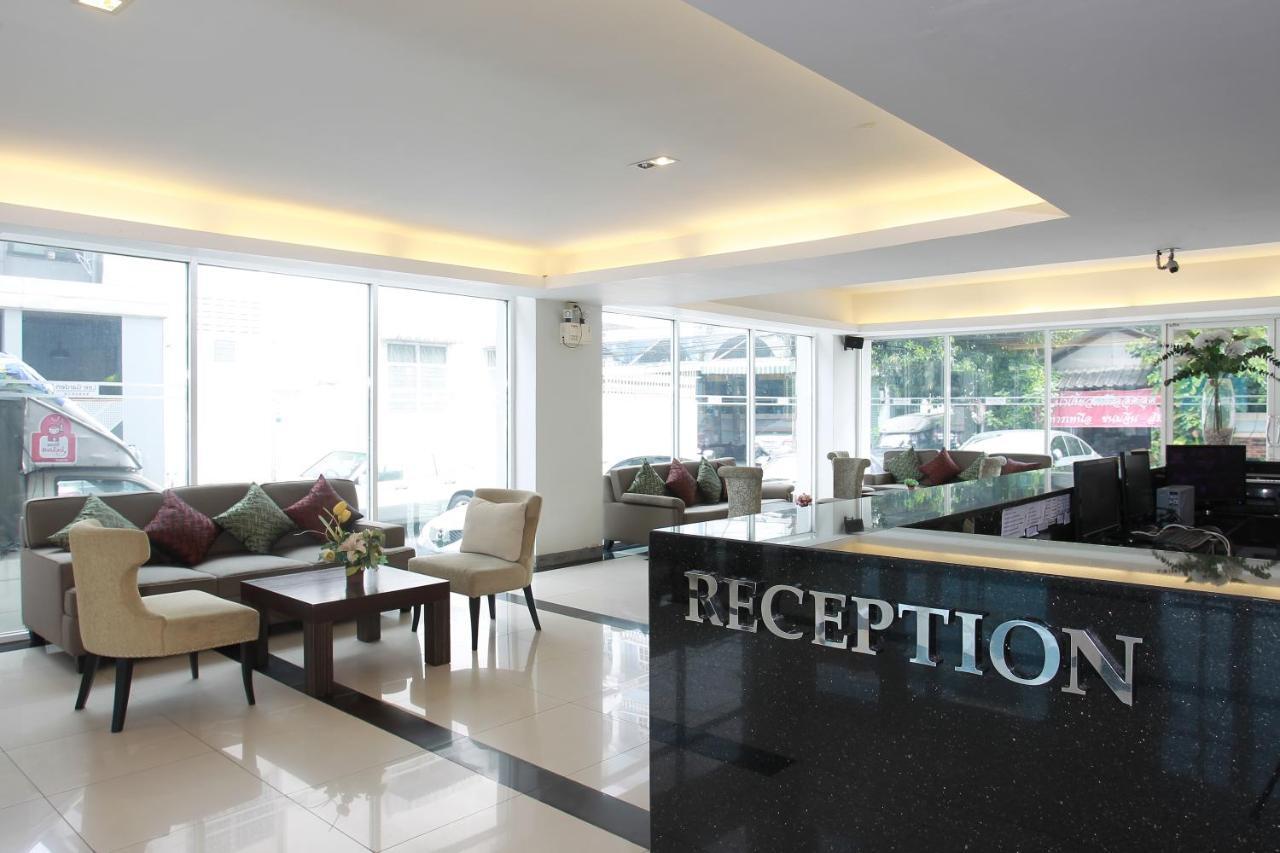 Lee Garden Hotel 4*