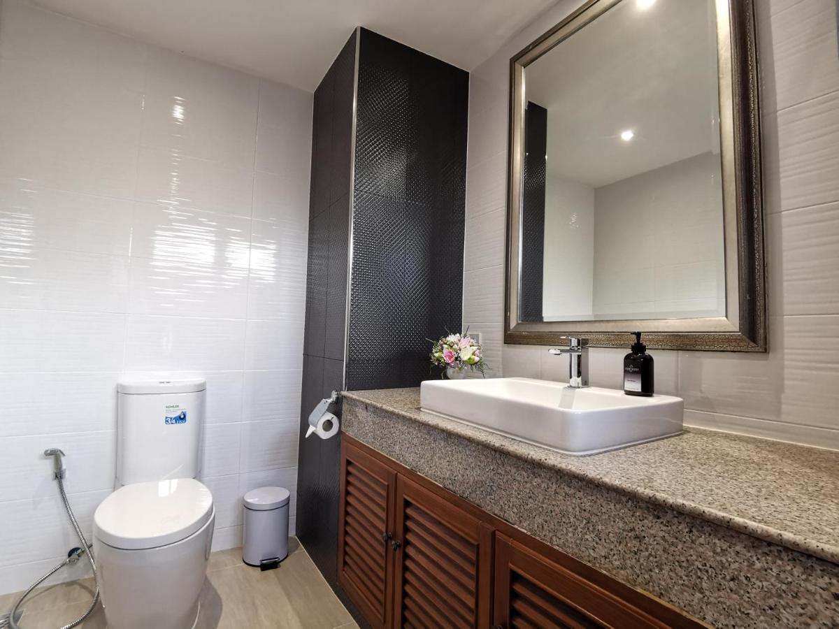 Nt Place Sukhumvit Apartment