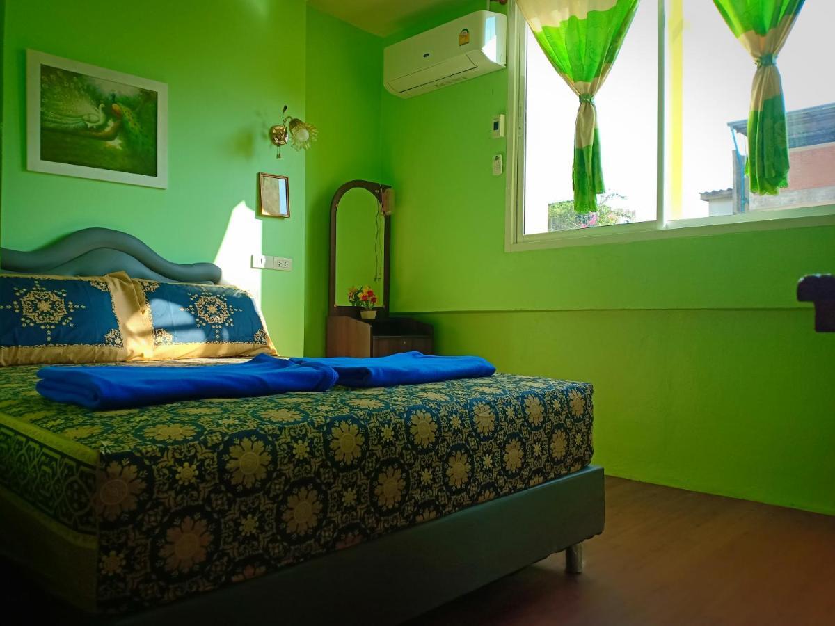 Hotel Santo House 2*