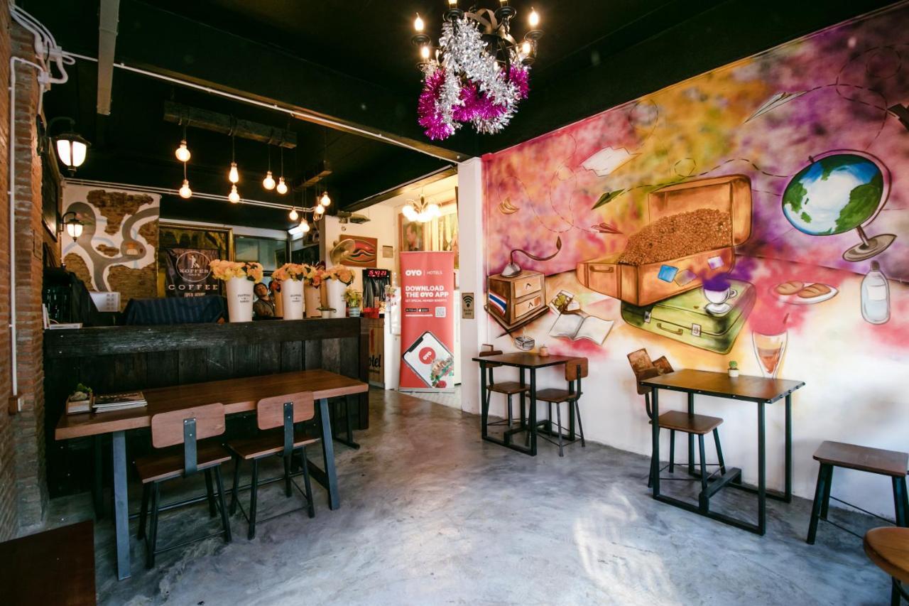 Oyo 568 Art Hua Lamphong Hotel
