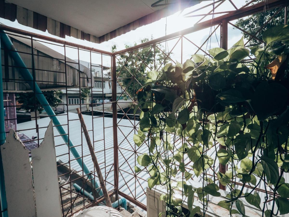 Haus Sathorn 11 3*