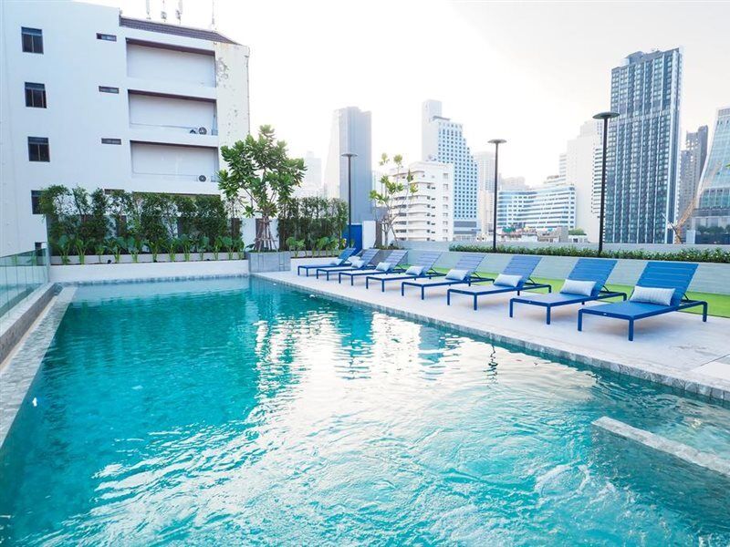The Quarter Phromphong By Uhg Hotel