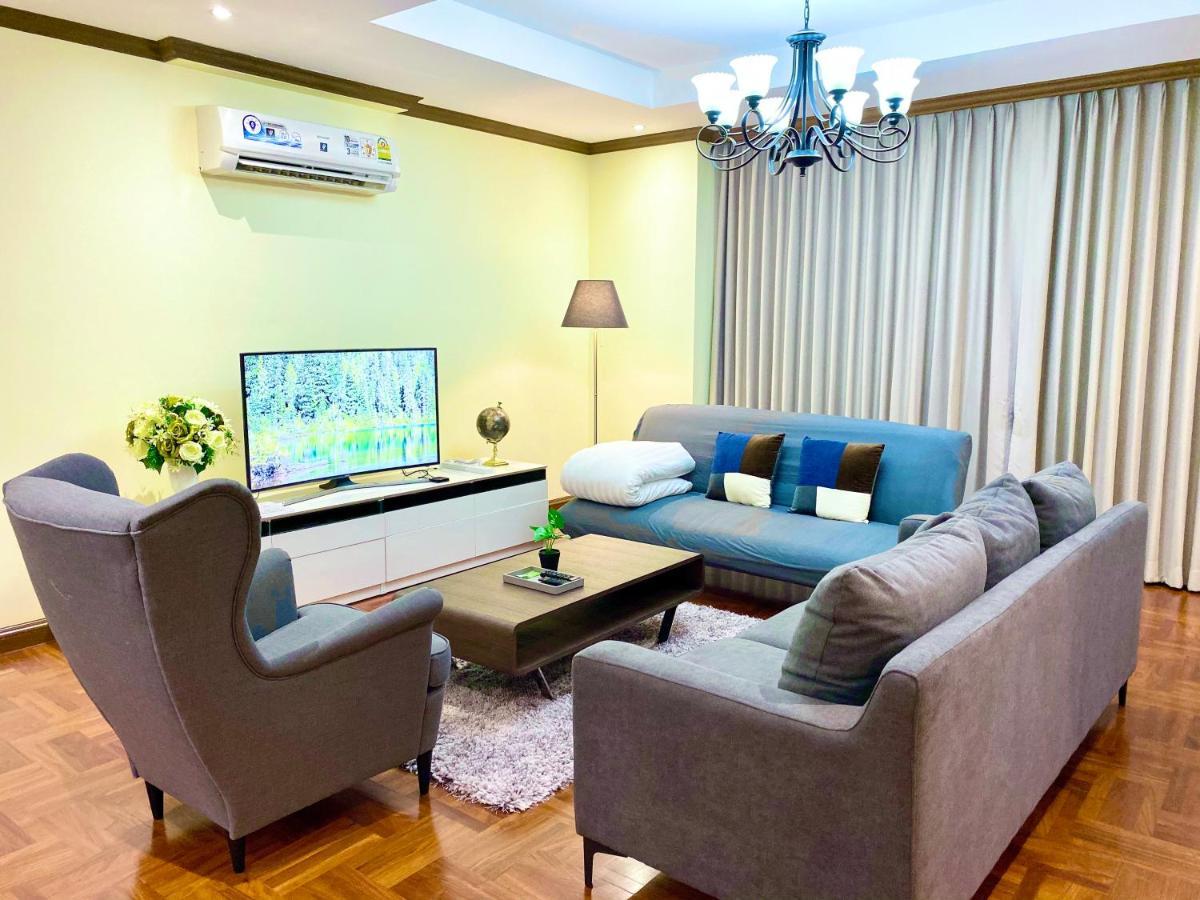 Nt Place Sukhumvit Apartment *