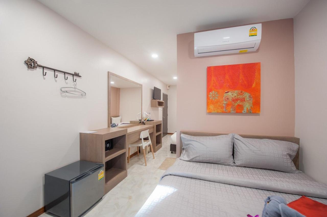 Hostel The Moon Night Bangkok