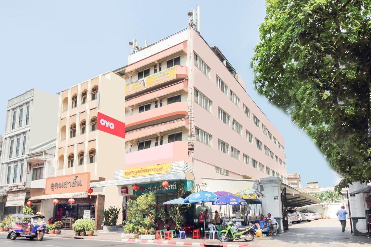 Hotel Oyo 537 Na Banglampoo Hotel 3*