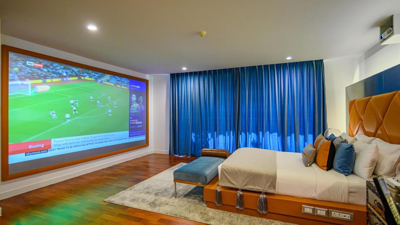 Aparthotel Benviar Tonson 4*