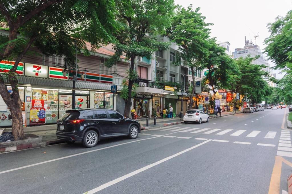 S1 Large Duplex Silom 3 Beds, Full Kitchen Wifi Pangsapuri Bangkok