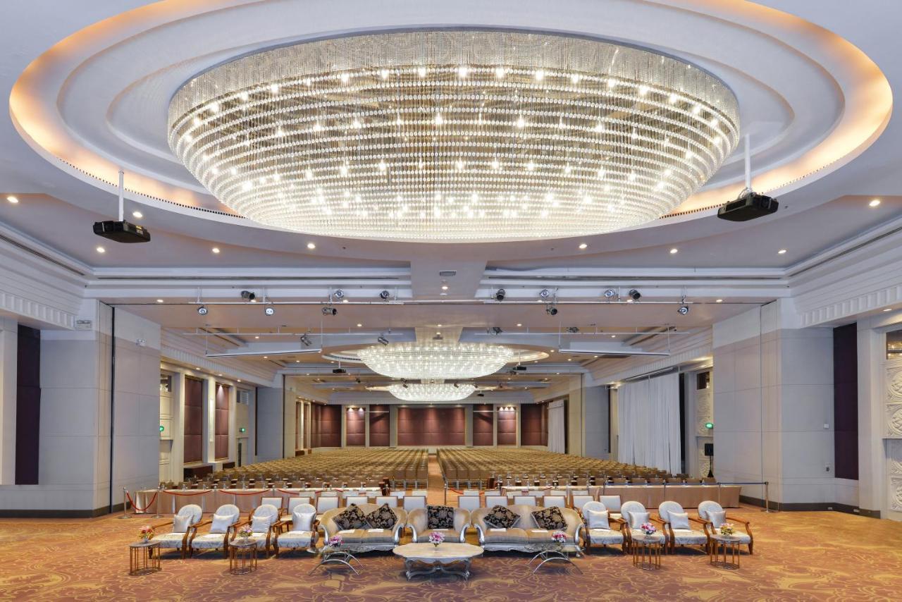 Miracle Grand Convention Bangkok
