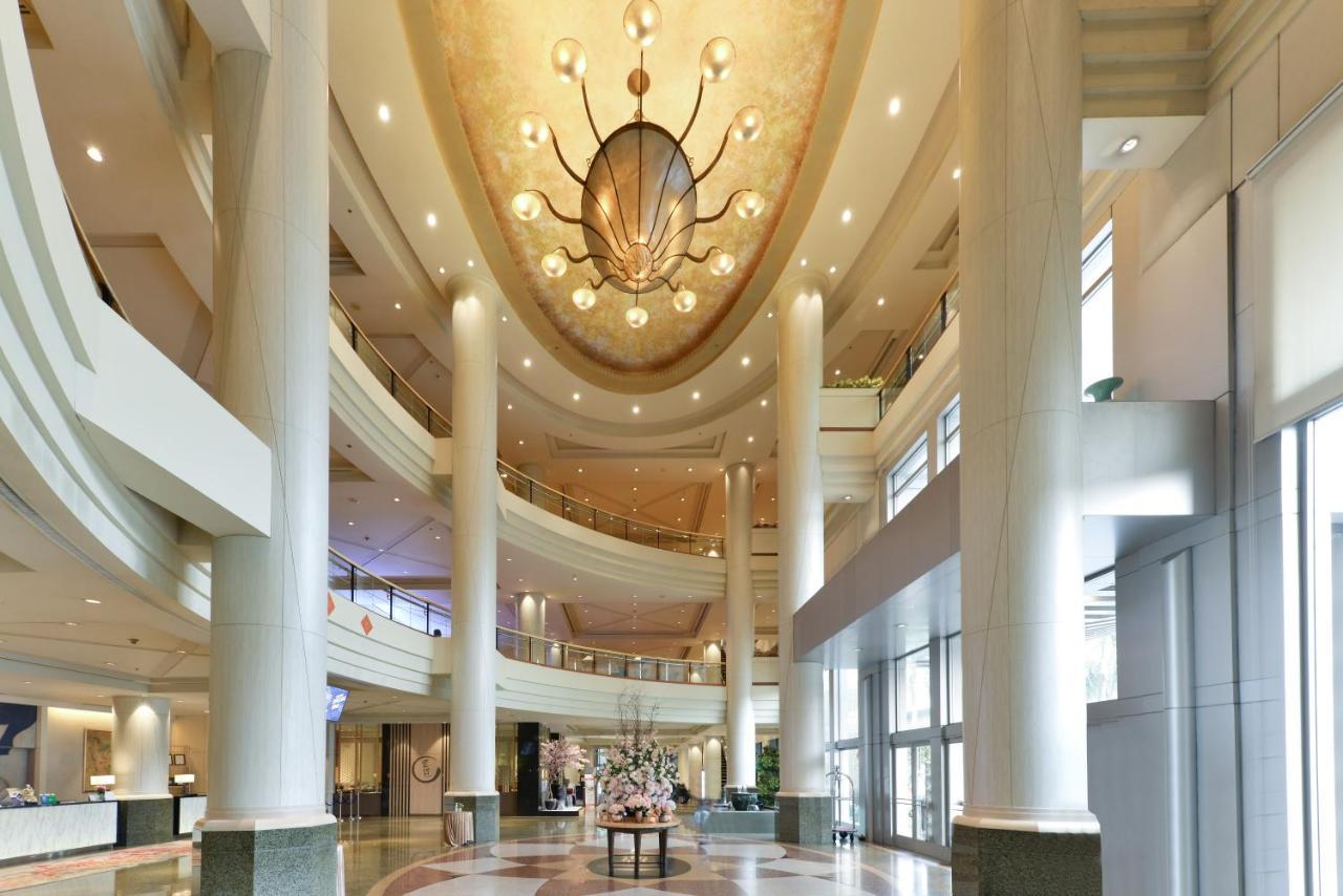 Hotel Miracle Grand Convention 4*