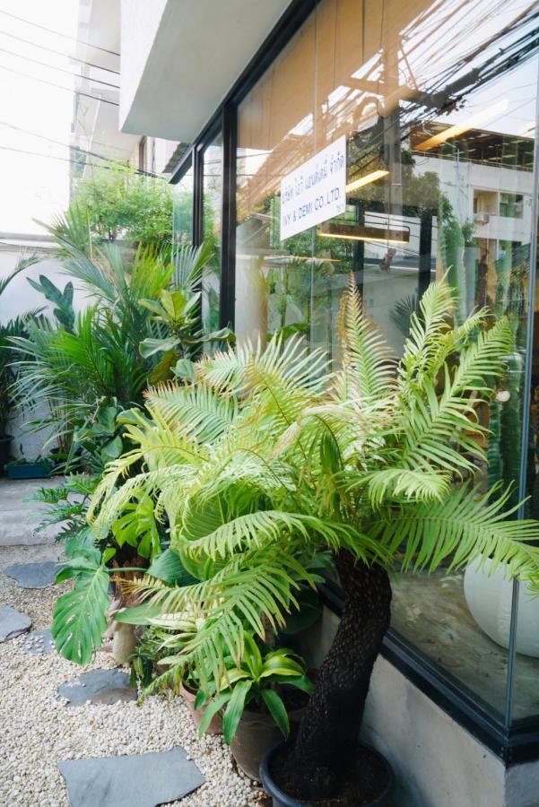 Yolo Boutique Bangkok