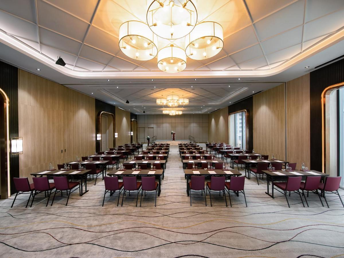Hotel Mercure Sukhumvit 24 4*