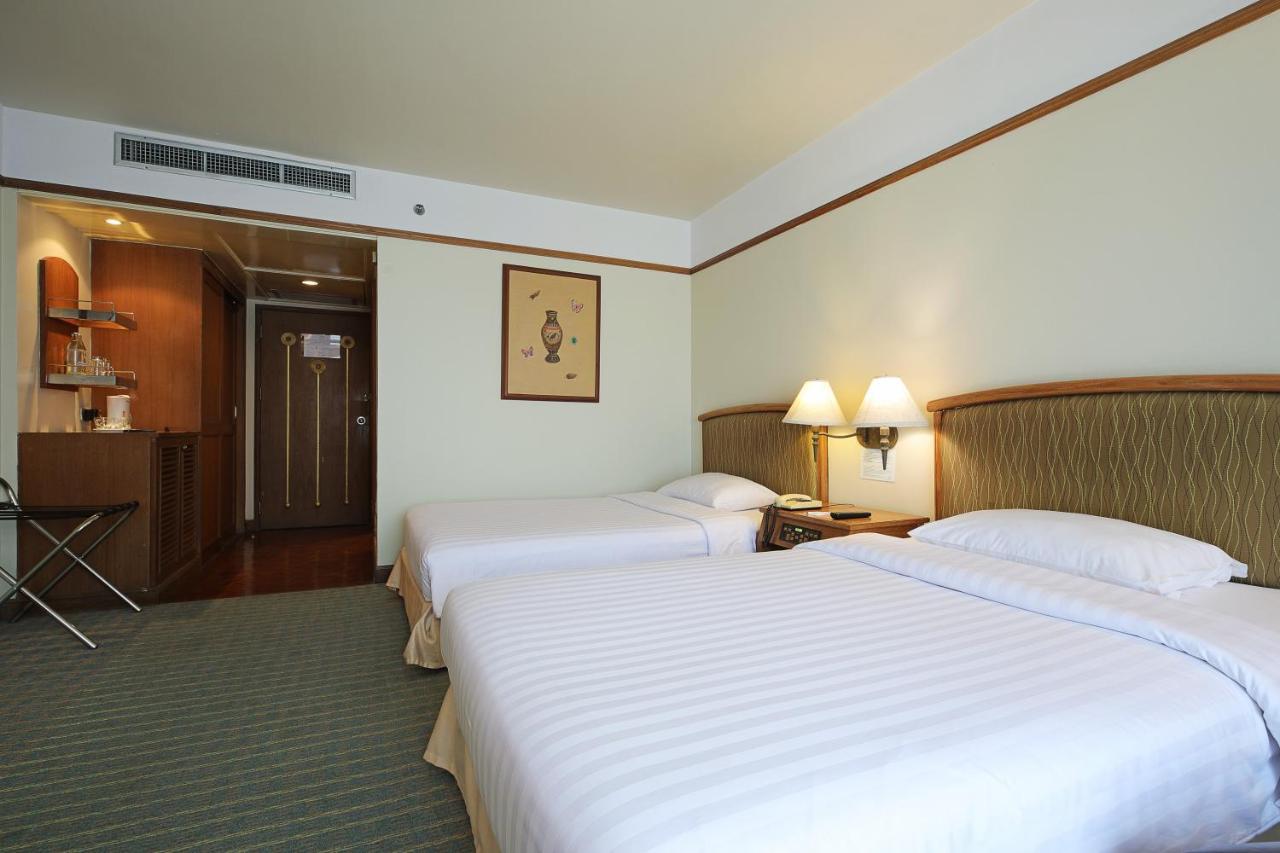 The Royal City Hotel 4*