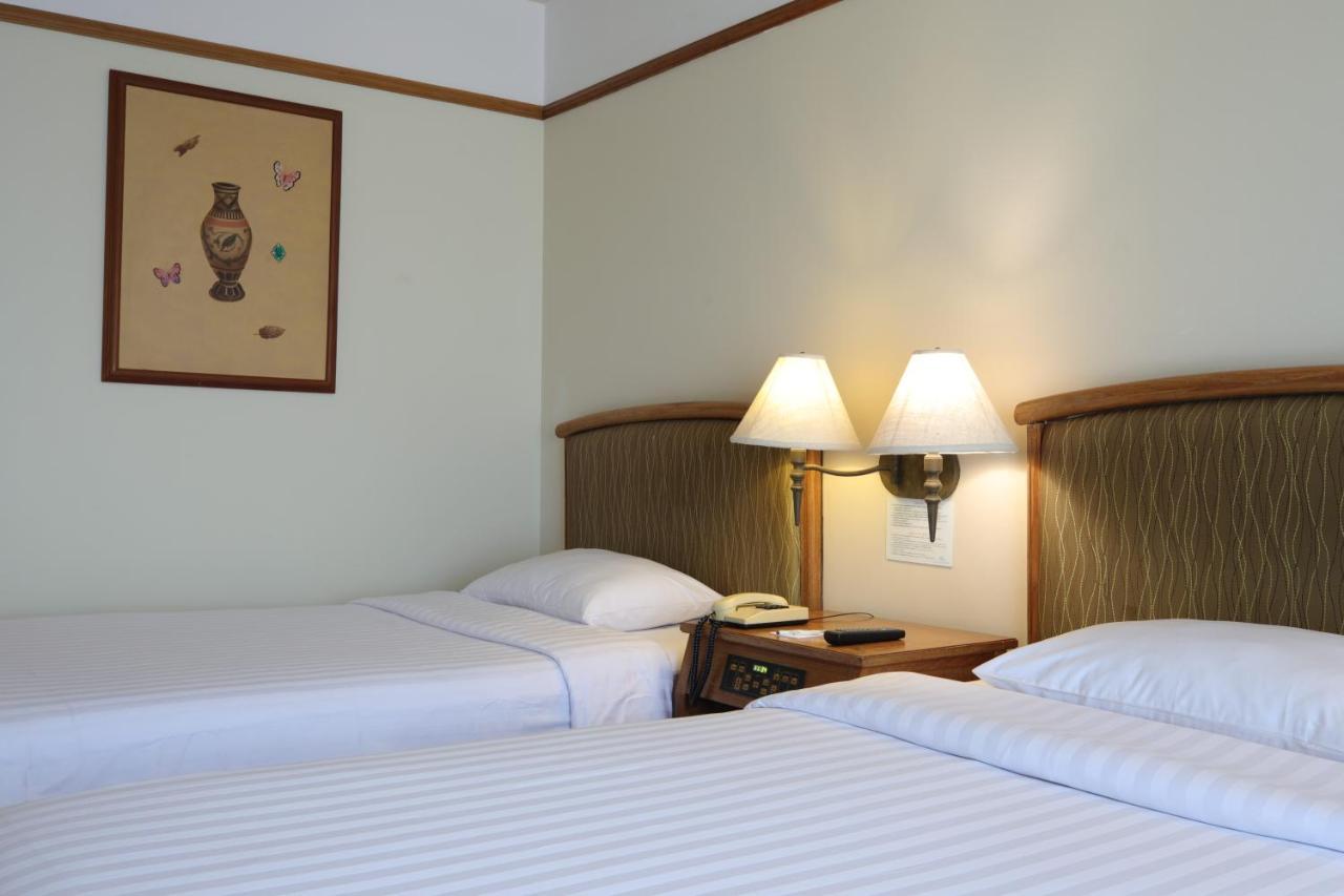 The Royal City Hotel 4*