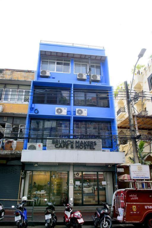 Oyo 783 Brunch Marker Cafe & Hotel 2*