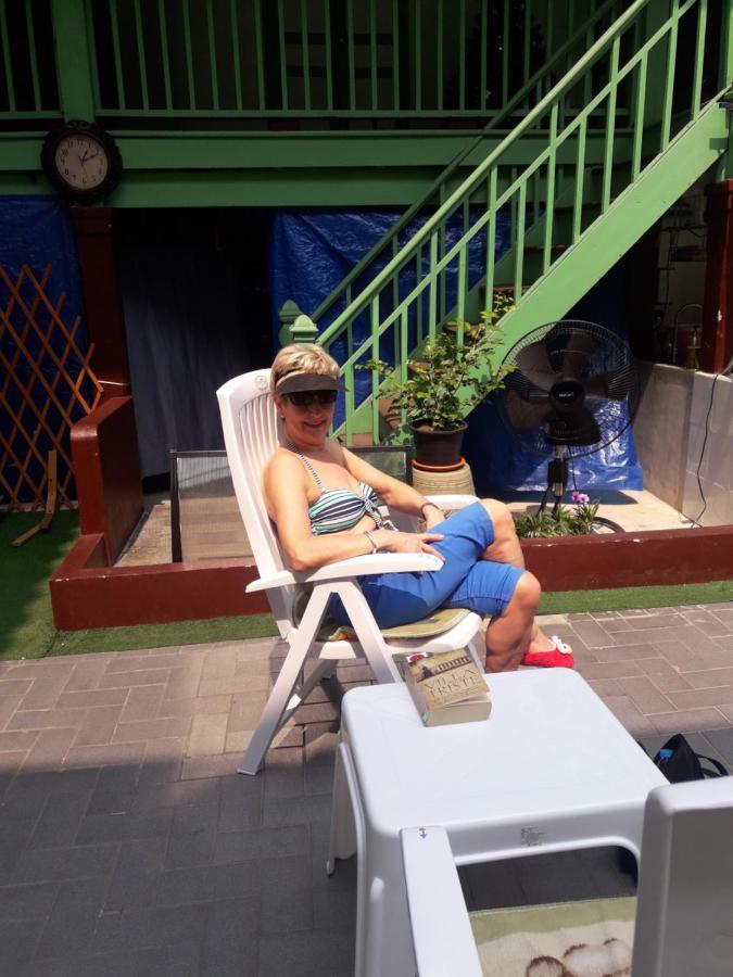 Teak House Guest house Bangkok