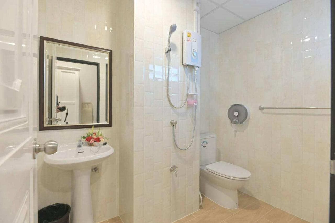 Hotel Parvena Ratchada 2*