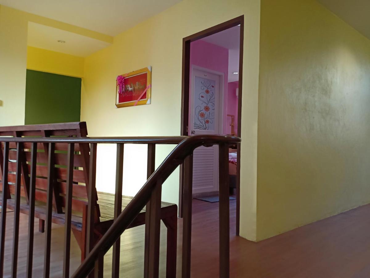 Santo House 2*