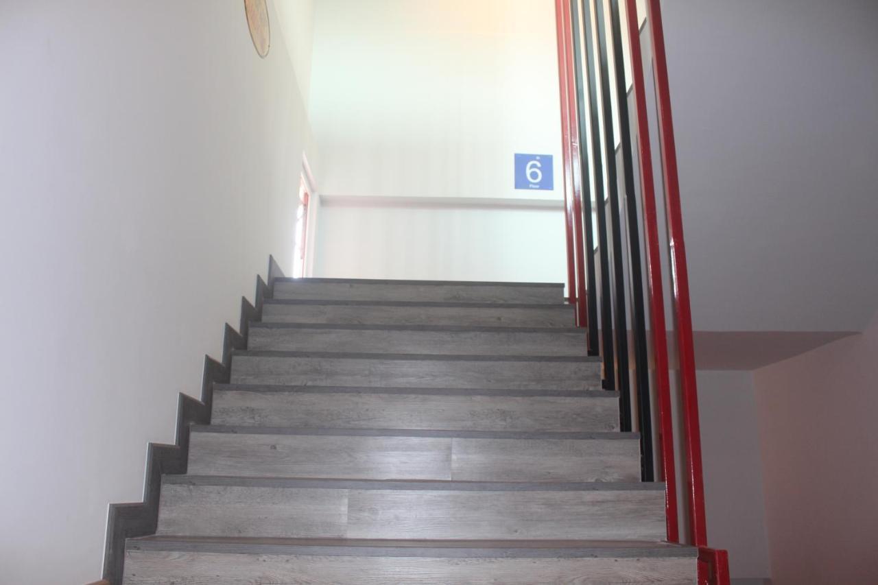 H-district Boutique Poshotel Hostel *