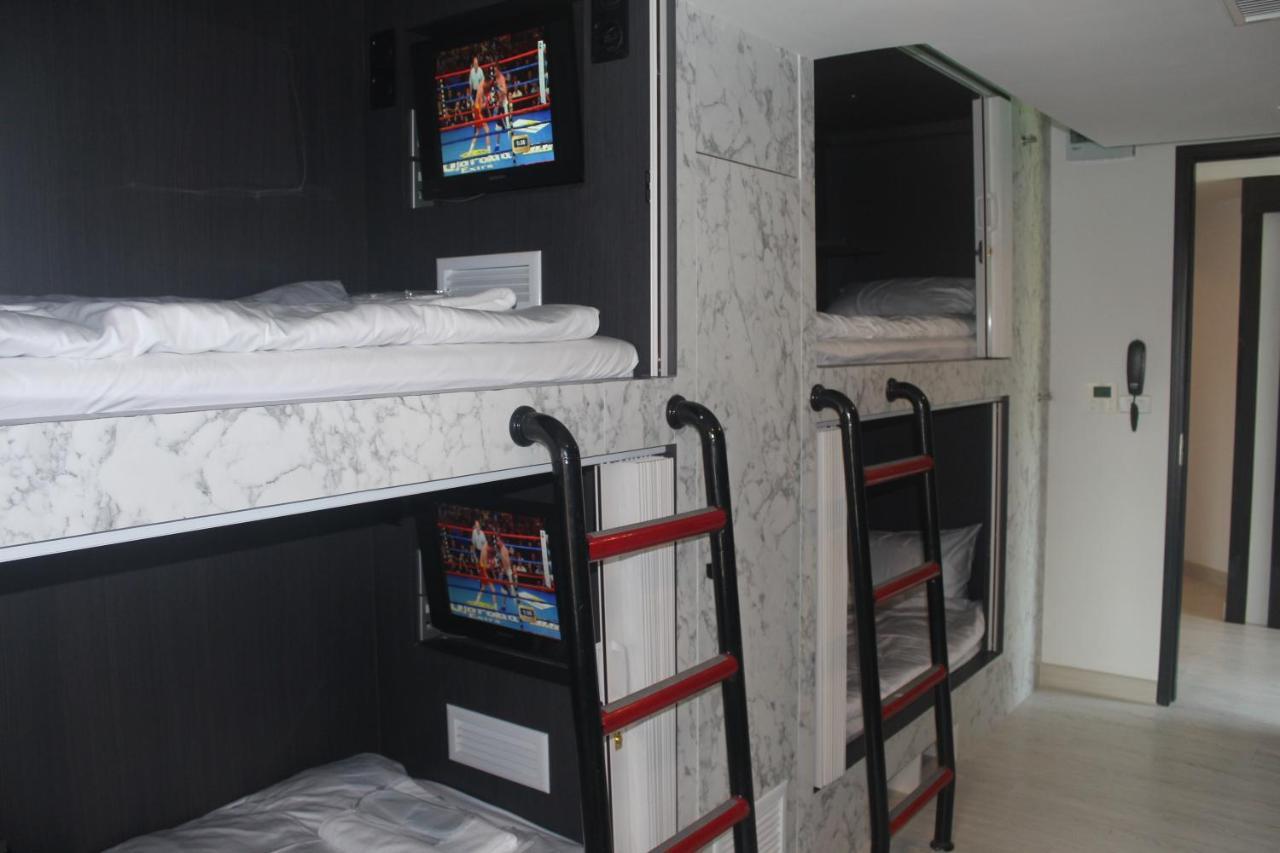 H-district Boutique Poshotel Hostel Bangkok