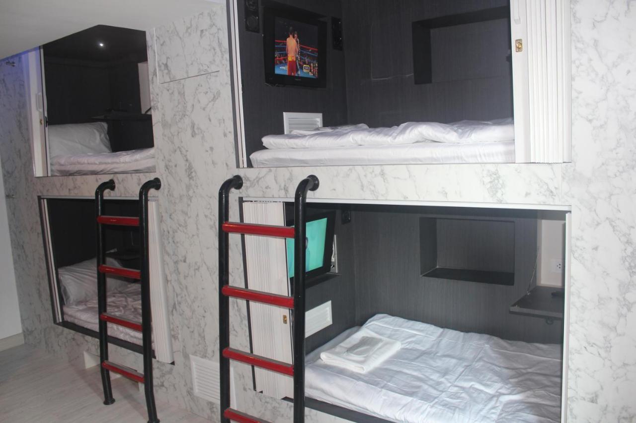 Hostel H-district Boutique Poshotel *