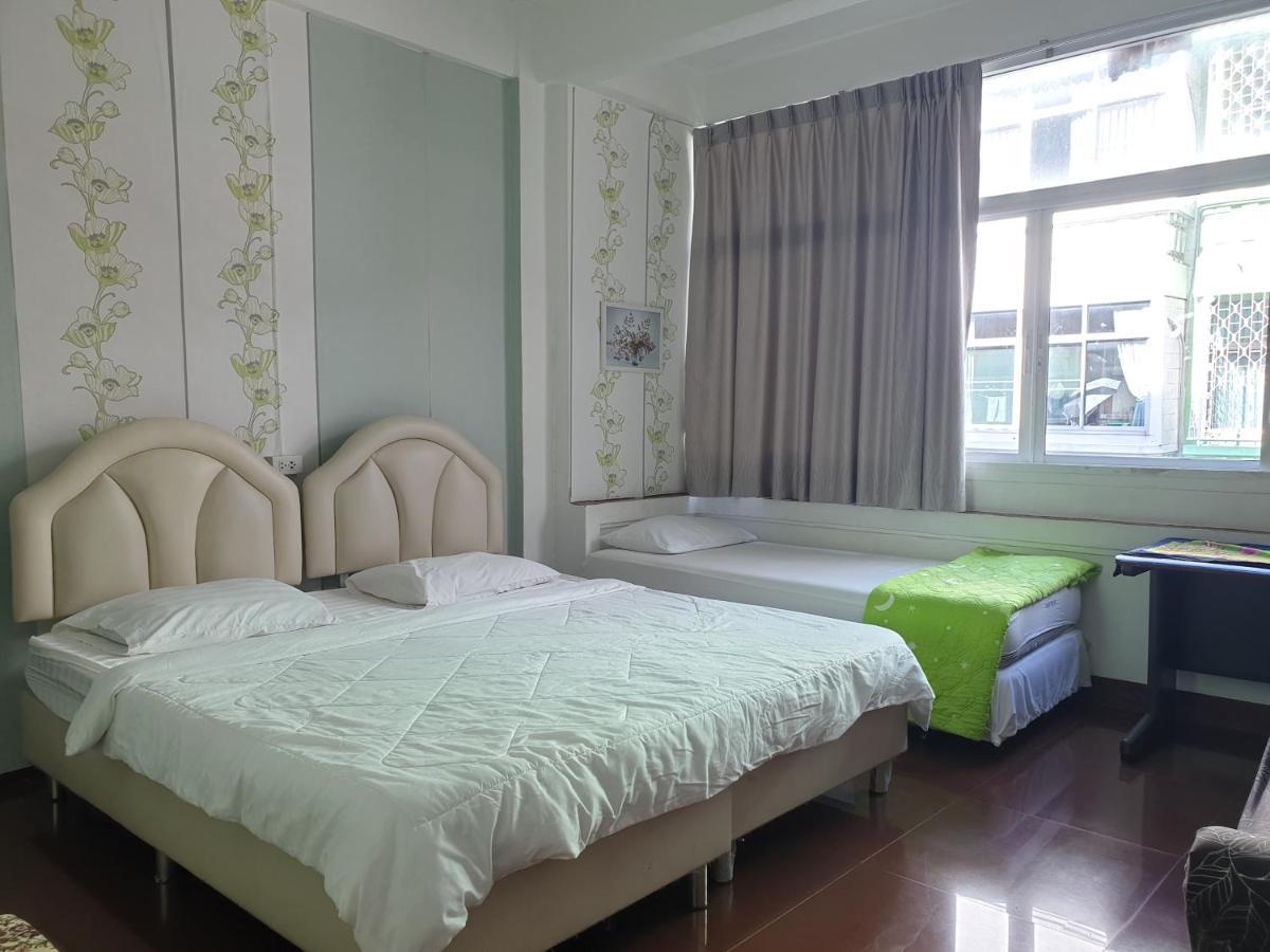 Wisma tamu For