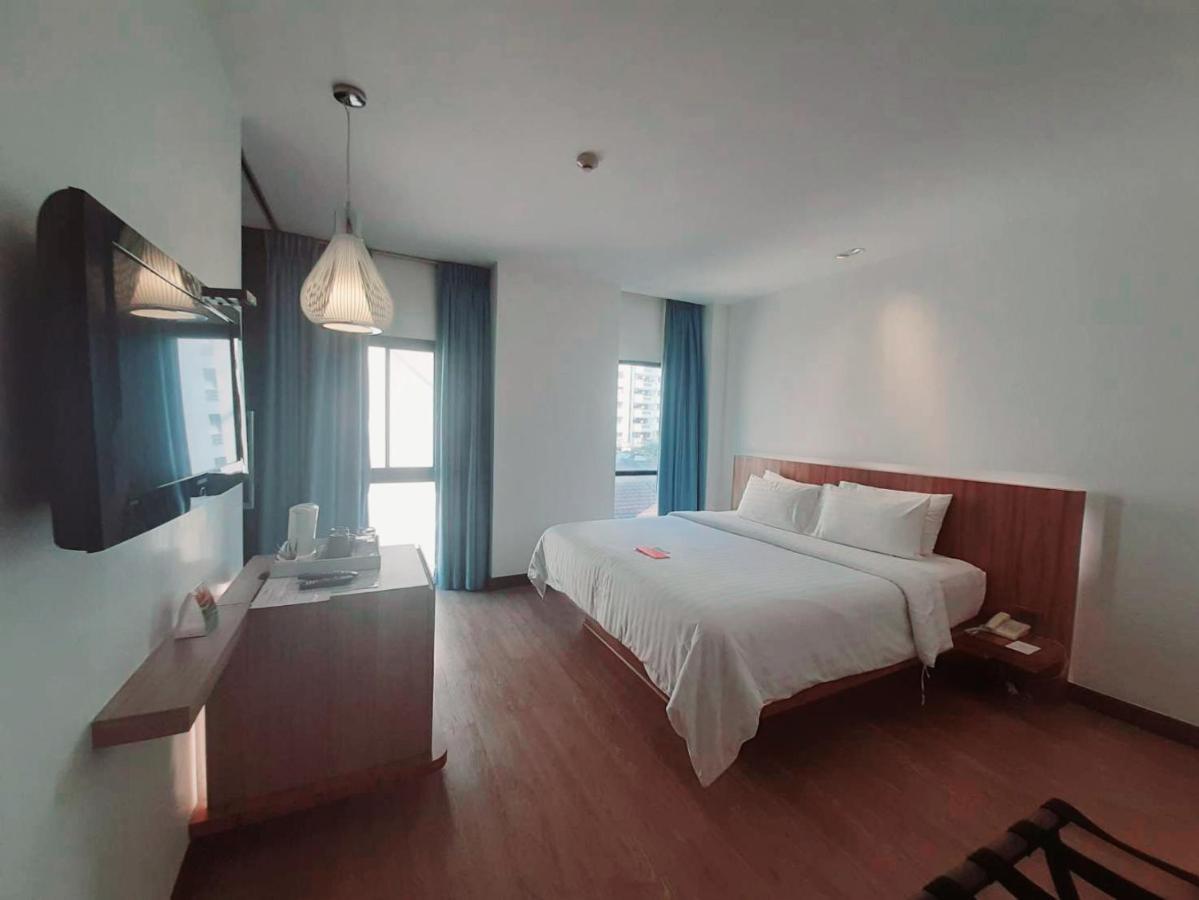 Sacha's Uno Sha 3* Bangkok