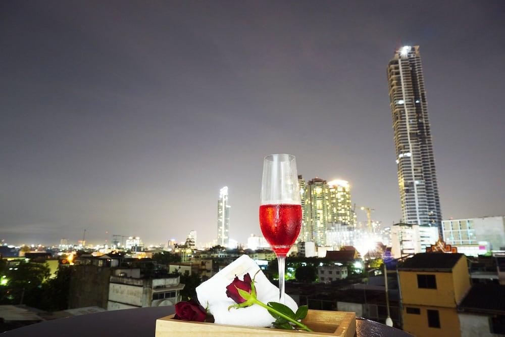 Miloft Sathorn - Sha Certified Banguecoque
