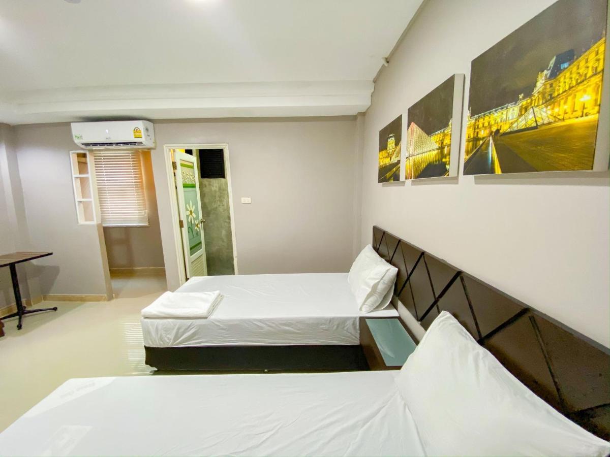 Hotel Delighted 3*