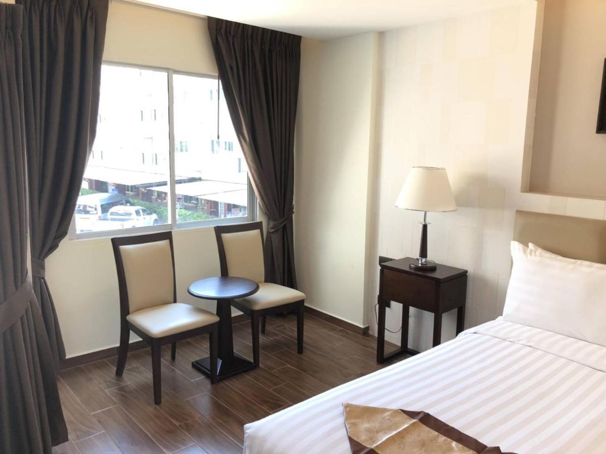 Suvarnabhumi Ville Airport Hotel 4*