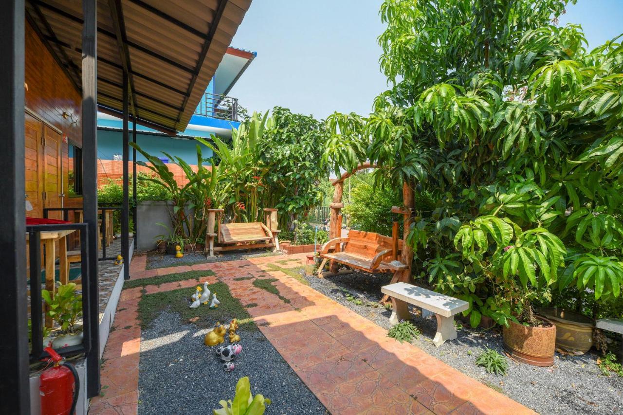 Hotel Oyo 808 Kawin Banguecoque