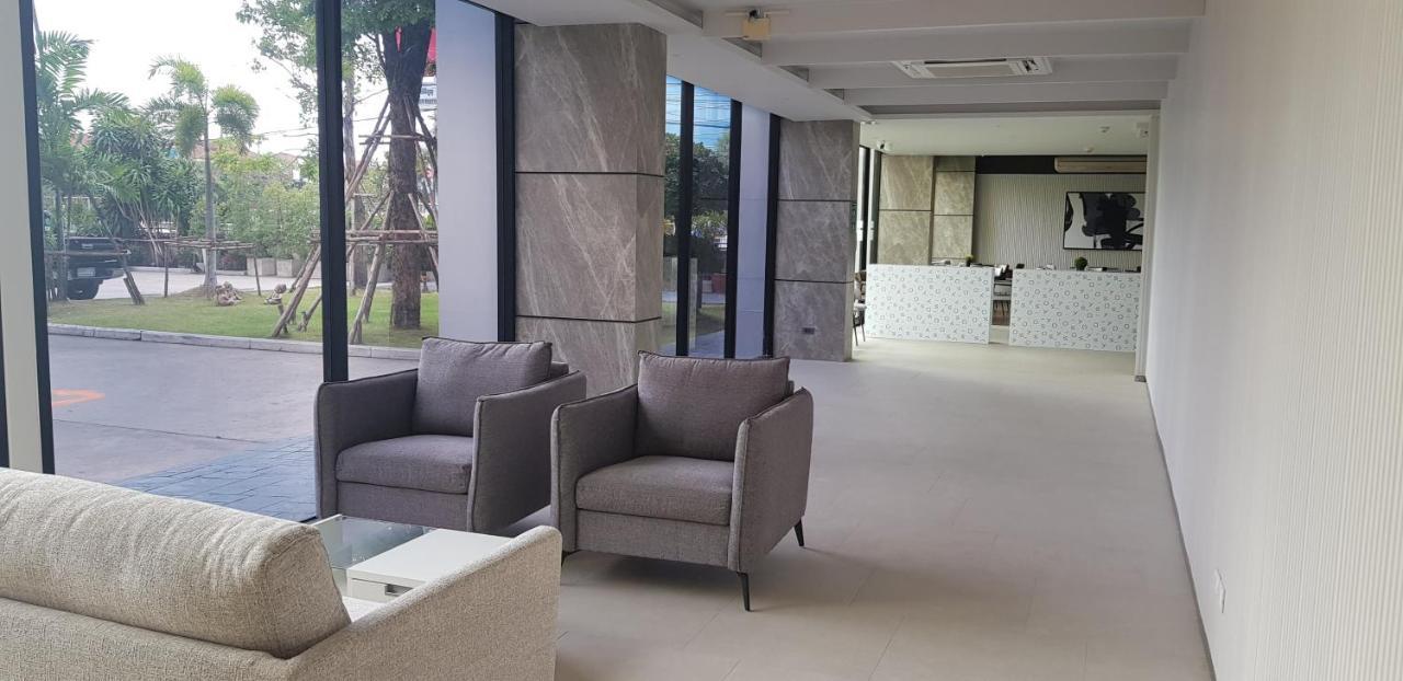 Hotel Kos Suvarnabhumi Airport -sha Extra Banguecoque