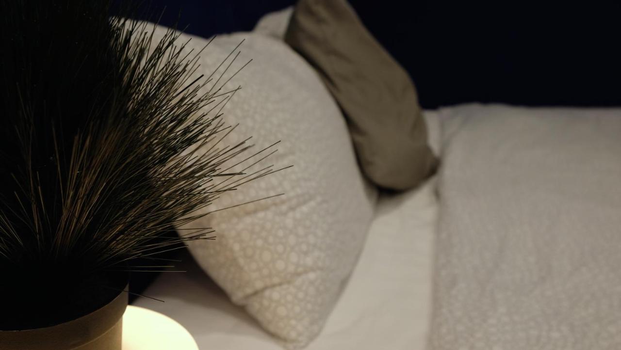 Sleep With Me - Bts Phra Khanong Hotel Bangkok