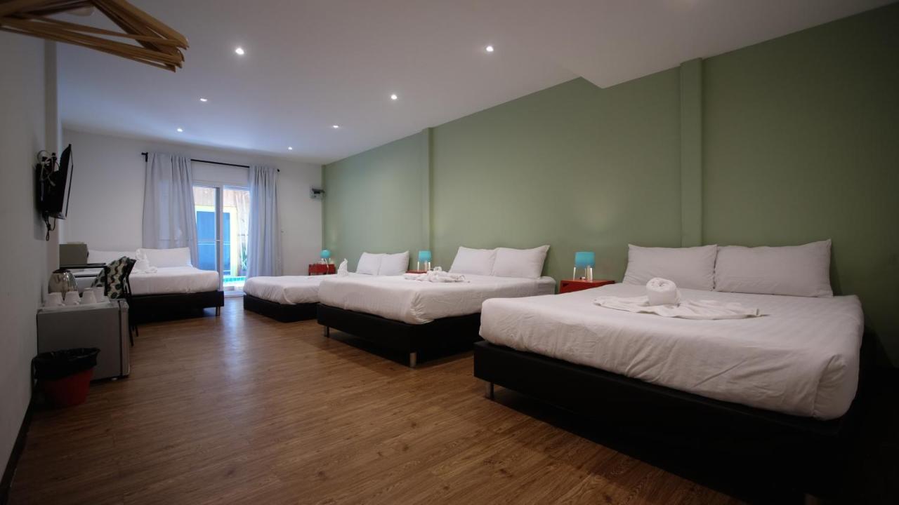V - Mrt Huai Khwang Hotel 3*