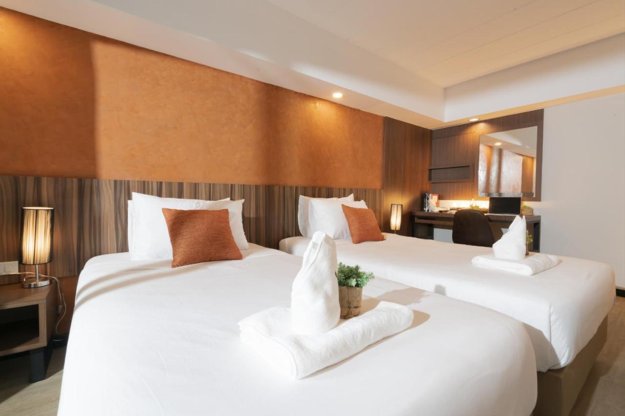 Hotel The Sha 4*