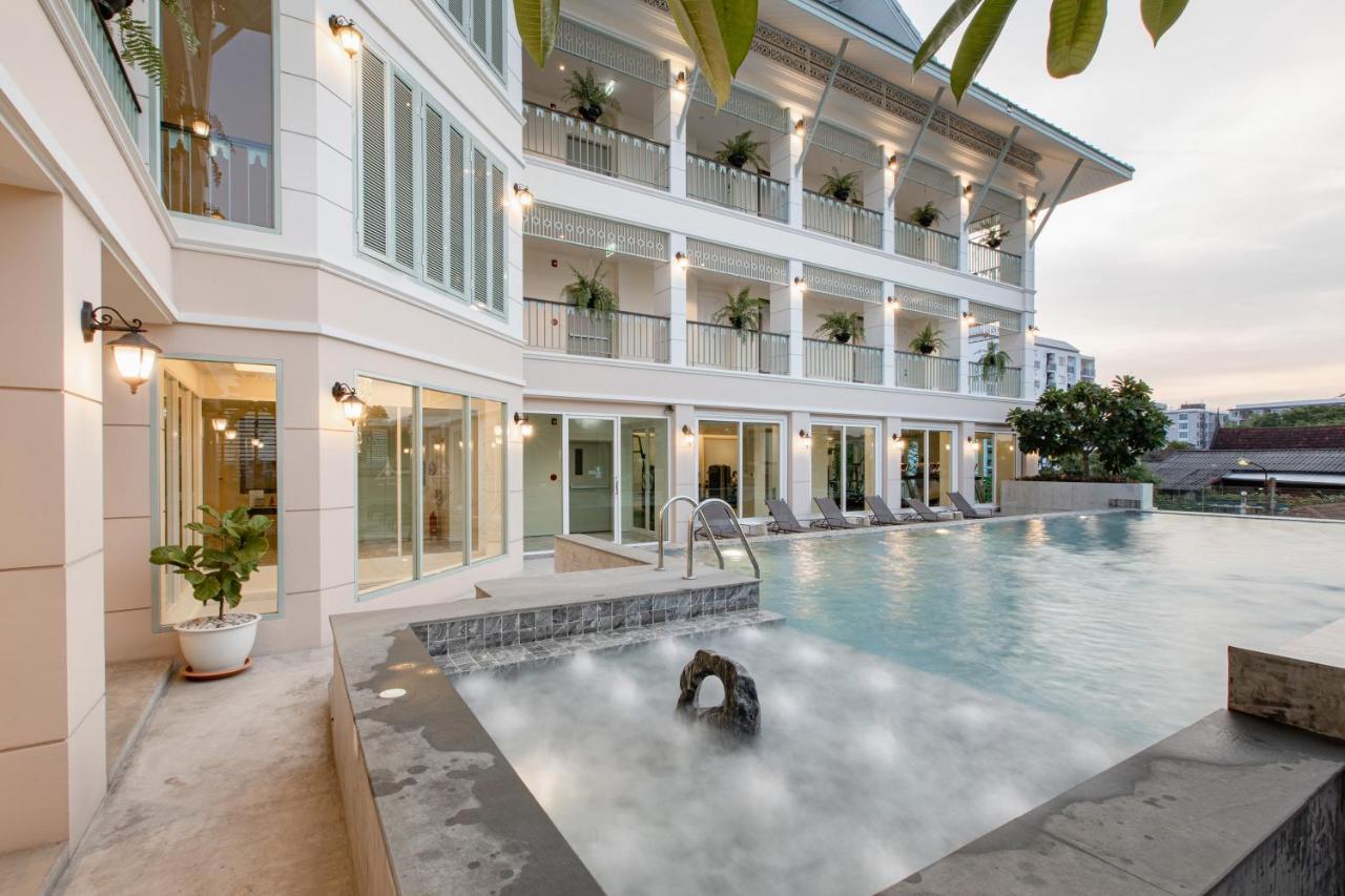 Siam Tharadol Hotel Banguecoque