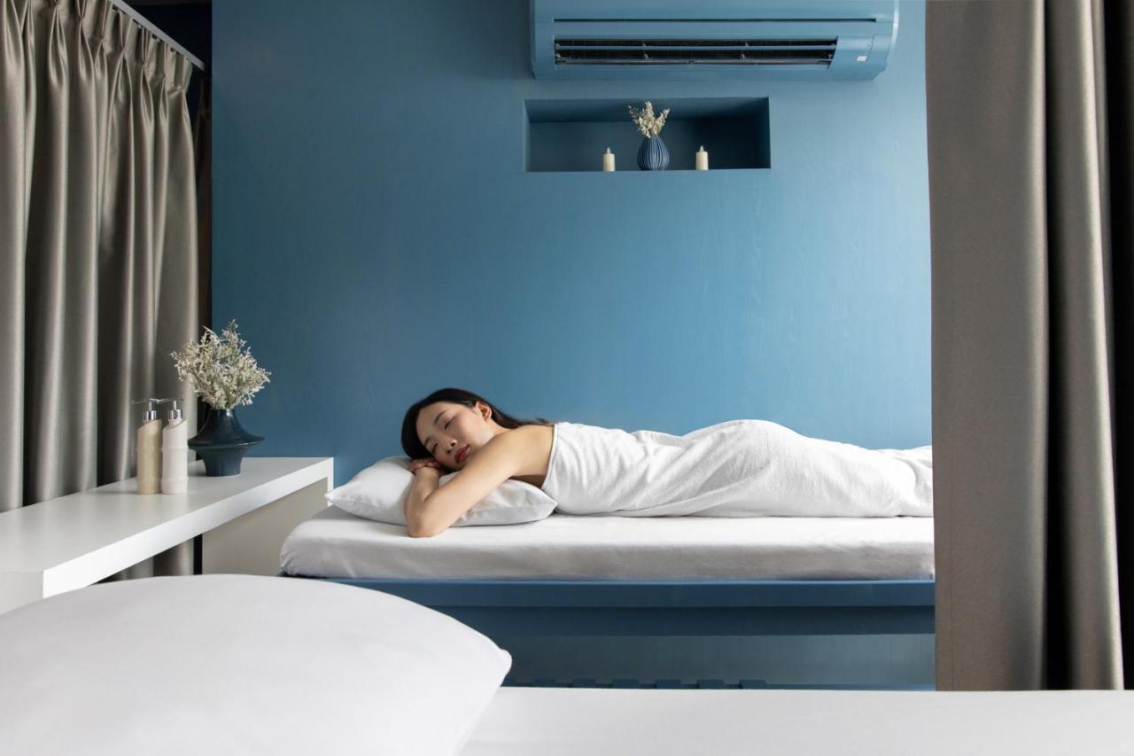 Aparthotel 128 And Massage 3*