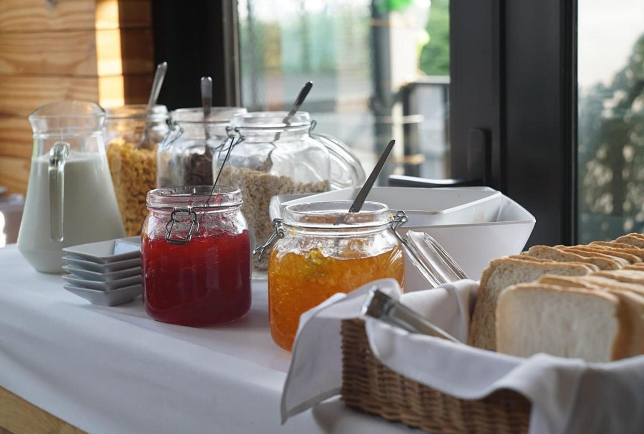Isanook Hotel Bangkok