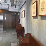 Niagara Hotel