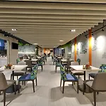 Holiday Inn Express Bangkok Sukhumvit 11 By Ihg