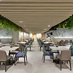 Holiday Inn Express Bangkok Sukhumvit 11 By Ihg