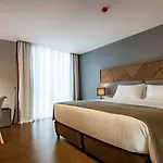 Canalis Suvarnabhumi Airport Hotel